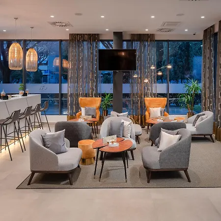 Sia Hotel 4*
