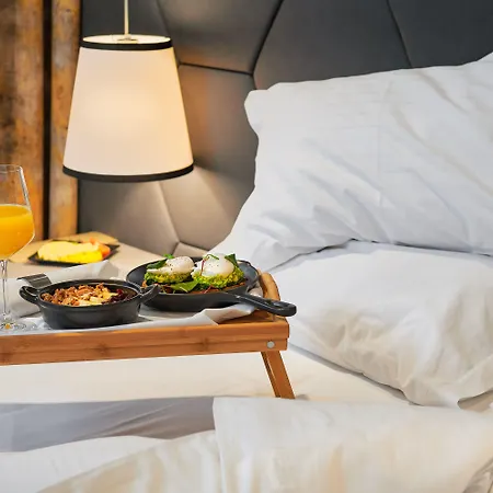 Sia Hotel 4*