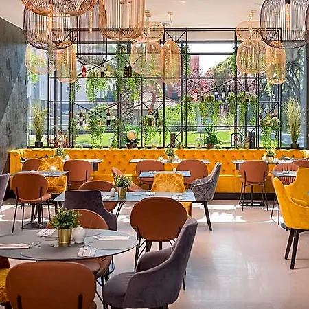 Sia Hotel 4*
