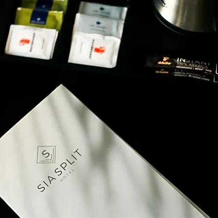 Sia فندق سبليت